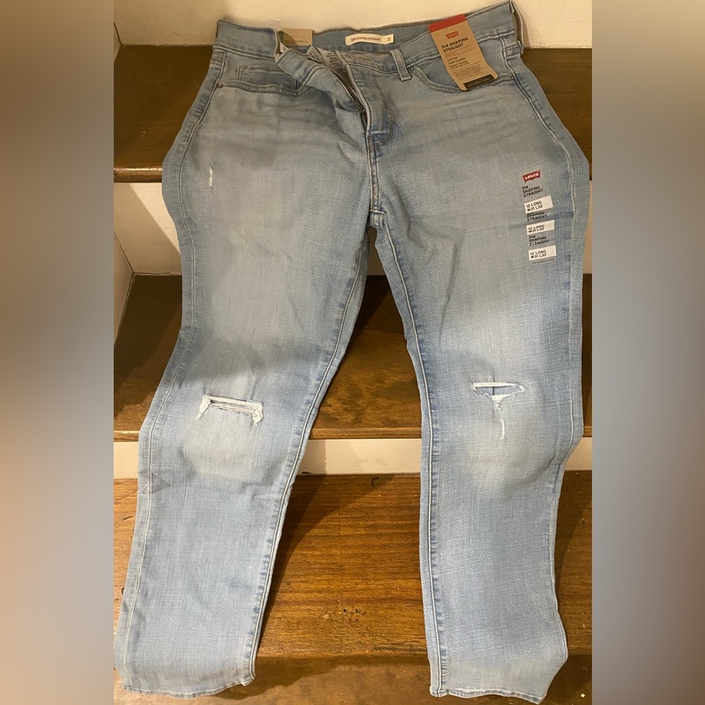 Levi’s Jeans